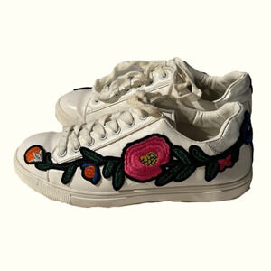 Diane Gilman Lux Sport Embroidered 6M Sneakers